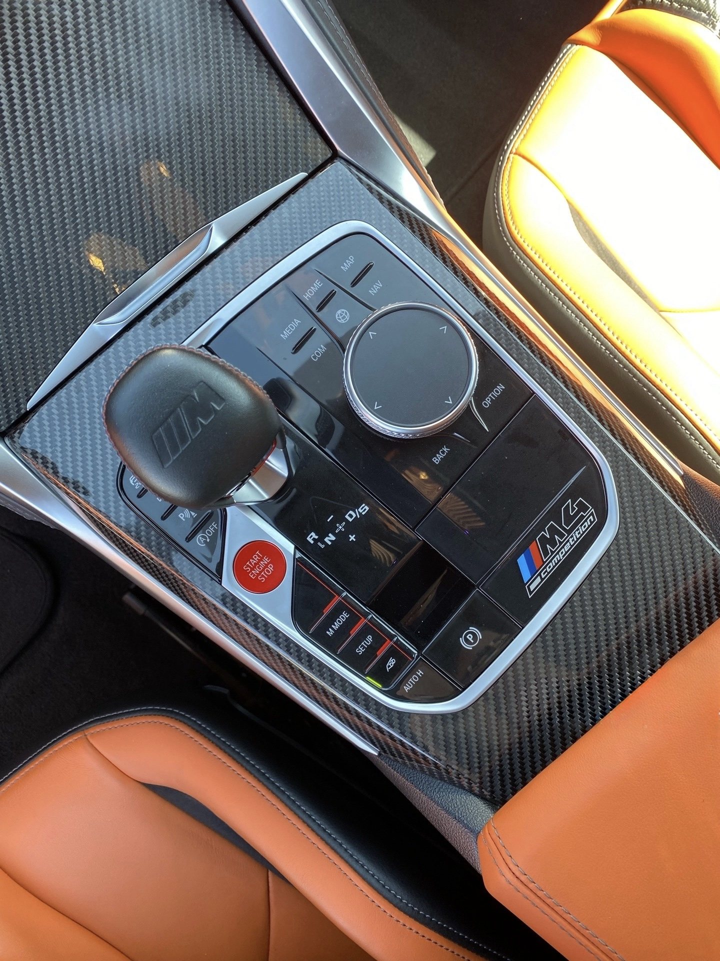 Consola BMW M4 Competition